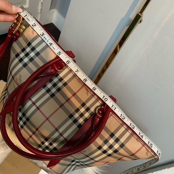 ❌SOLD❌Authentic Burberry tote with red leather - Picture 11 of 17